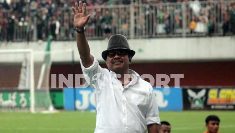 Daniel Roekito, manajer coach Gajah Mungkur di Galatama edisi 1991/1992. Copyright: © Ronald Seger Prabowo/INDOSPORT