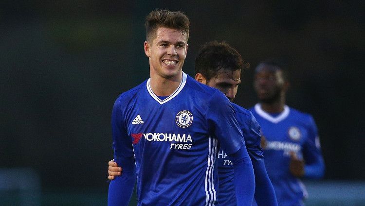 Pemain klub Liga Inggris Chelsea Marco van Ginkel (Belanda). Copyright: © Alex Pantling/Getty Images