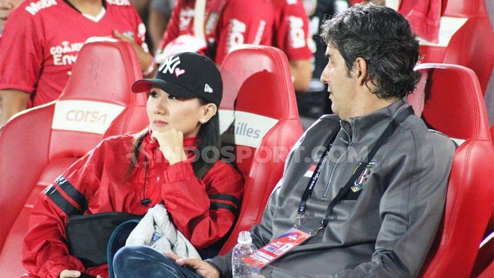 Pelatih Bali United, Stefano Cugurra Teco ternyata merupakan seorang fans dari klub Flamengo. Copyright: © Nofik Lukman Hakim/INDOSPORT