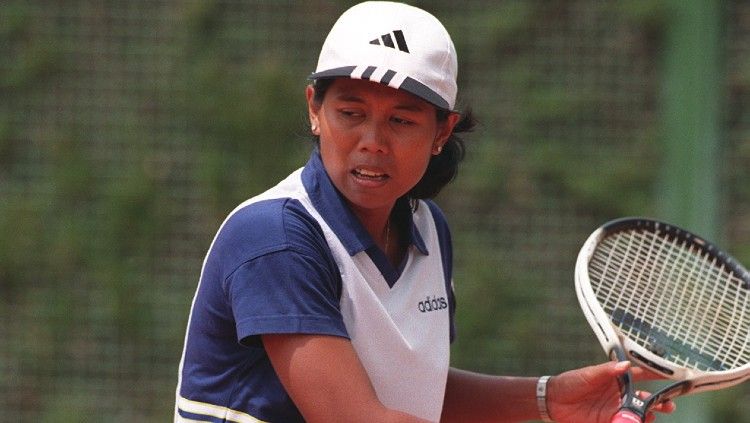 Mengenang kembali momen Yayuk Basuki, sang ratu tenis Indonesia saat empat kali tampil di ajang Olimpiade. Copyright: © Michael Steele/EMPICS via Getty Images