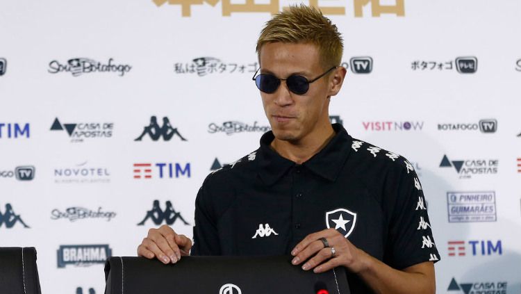 Pelatih Kamboja untuk Piala AFF 2020, Keisuke Honda. Copyright: © Wagner Meier/Getty Images