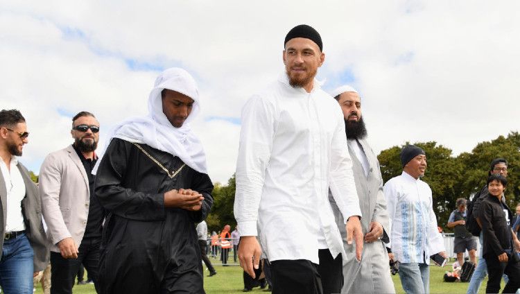 Berikut ini ada 4 atlet asal Eropa yang akui terselamatkan usai memeluk agama Islam meski sempat tersesat di jalan yang buruk. Copyright: © Kai Schwoerer/Getty Images