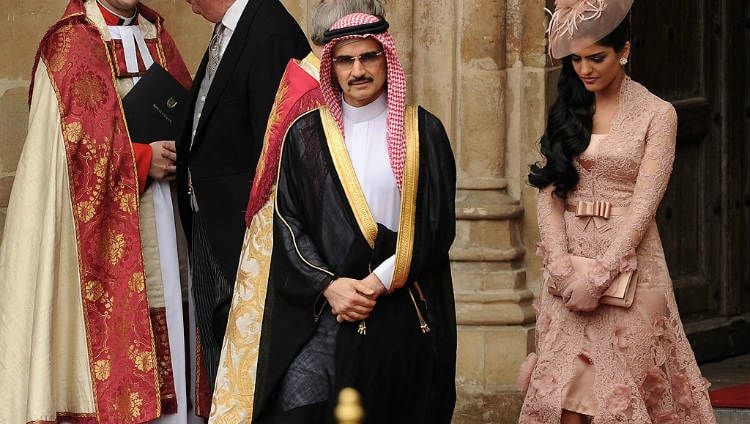 Pangeran Al-Waleed Bin Talal dilaporkan ingin mengikuti jejaknya dengan mengakuisisi klub Ligue 1 Prancis, Olympique Marseille Copyright: © Ian Gavan/GP/Getty Images