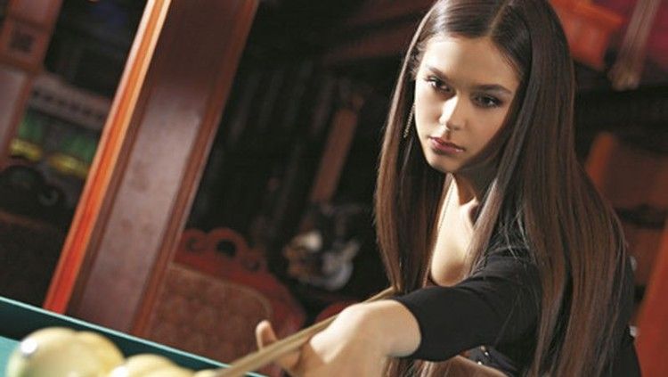 Anastasia Luppova, pemain billiard cantik asal Rusia. Copyright: © TrendyFashion