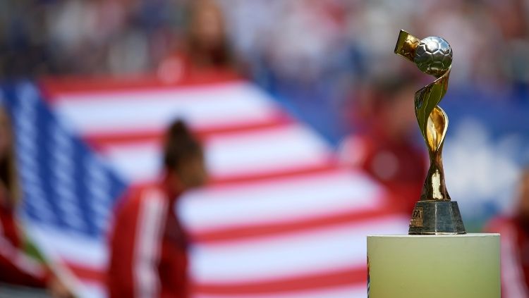 FIFA akan segara tentukan siapa yang menjadi tuan rumah Piala Dunia Wanita 2023 mendatang. Copyright: © NurPhoto/GettyImages