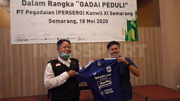 Manajemen PSIS Semarang mendapat pujian dari perusahaan Badan Usaha Milik Negara (BUMN) yang menjadi sponsor Laskar Mahesa Jenar di Liga 1 2020. Copyright: © Alvin Syaptia Pratama/INDOSPORT