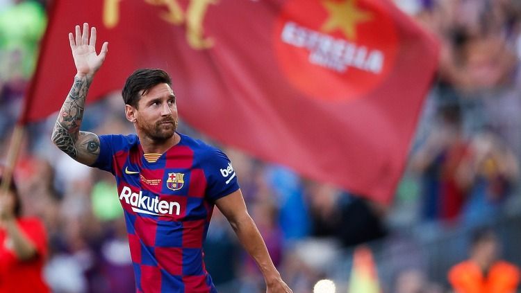 Joan Laporta berikan tawaran menggoda bagi Lionel Messi di raksasa LaLiga Spanyol, Barcelona. Meskipun sang bintang bakal diganjar gaji 50 persen. Copyright: © Eric Alonso/GettyImages
