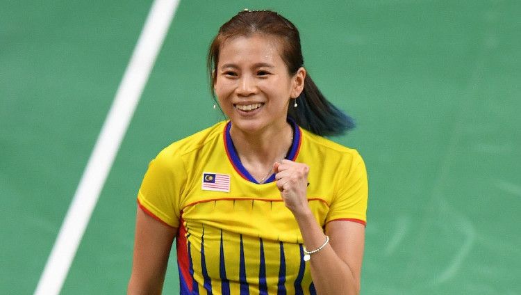 Ada kisah bagaimana 3 wakil Indonesia hempaskan ratu bulutangkis Malaysia Goh Liu Ying dalam turnamen tepok bulu internasional. Copyright: © Jim Watson/AFP via Getty Images