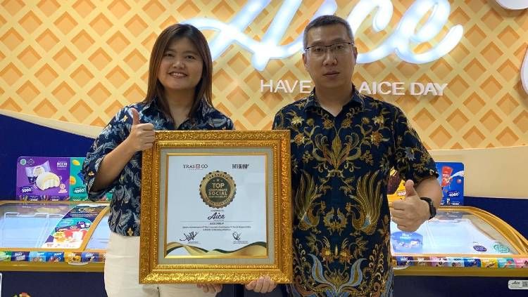Lakukan aksi kepedulian untuk perangi virus Corona di Indonesia, AICE Group mendapat penghargaan penting Top Indonesia Corporate Social Responsibility 2020. Copyright: © Aice
