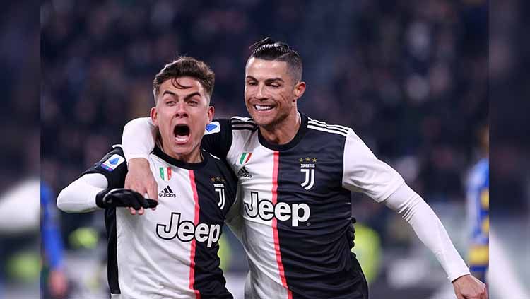 Cristiano Ronaldo dan Paulo Dybala, dua bintang andalan Juventus. Copyright: © Getty images