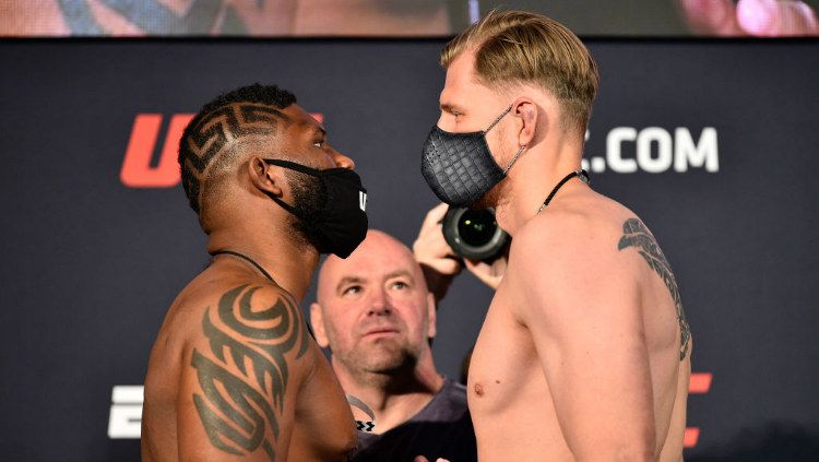 Pertarungan UFC APEX, Curtis Blaydes vs Alexander Volkov, bisa disaksikan melalui layanan live streaming. Copyright: © Chris Unger/Zuffa LLC via Getty Images