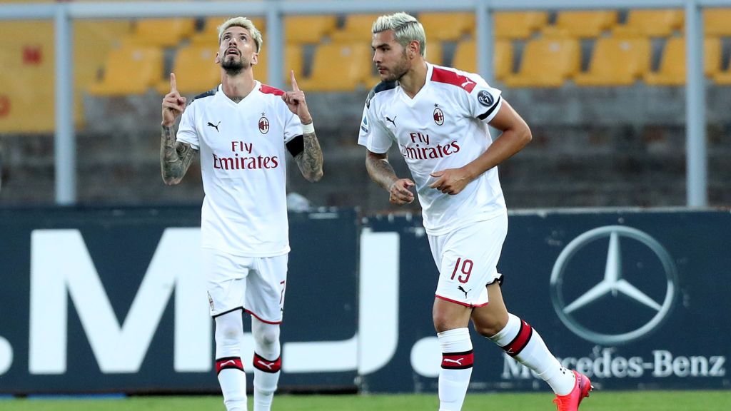 Mengintip peluang klub AC Milan finis di peringkat empat besar klasemen akhir Serie A Italia musim 2019-2020. Copyright: © Maurizio Lagana/Getty Images
