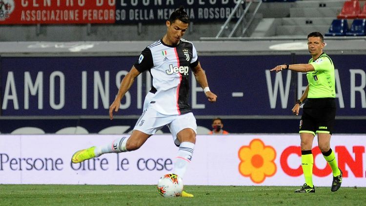 Cristiano Ronaldo dalam laga Serie A Italia Juventus vs Bologna. Copyright: © Mario Carlini / Iguana Press/Getty Images