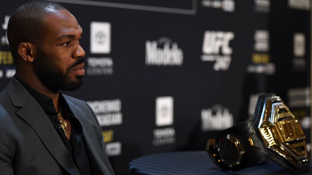 Jon Jones, petarung UFC yang mendapat tawaran bertanding Mike Tyson. Copyright: © Josh Hedges/Zuffa LLC via Getty Images