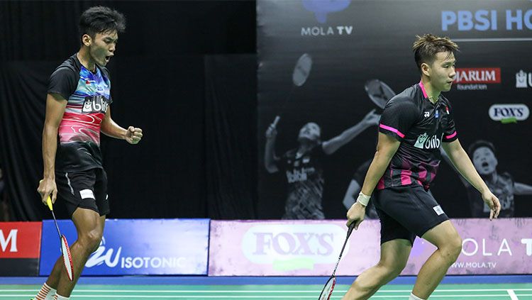 Marcus Fernaldi Gideon/Muhammad Shohibul Fikri di Mola TV PBSI Home Tournament. Copyright: © Badminton Indonesia
