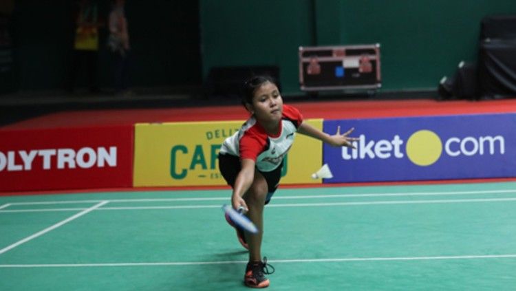 Bilqis Prasista, putri legenda bulutangkis Joko Suprianto dan Zelin Resiana, mengaku ingin  lampaui capaian sang ibunda dalam partisipasinya di Piala Uber 2022. Copyright: © Badminton Indonesia