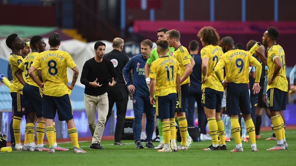 Para pemain Arsenal saat dikalahkan Aston Villa Copyright: © David Price/Arsenal FC via Getty Images