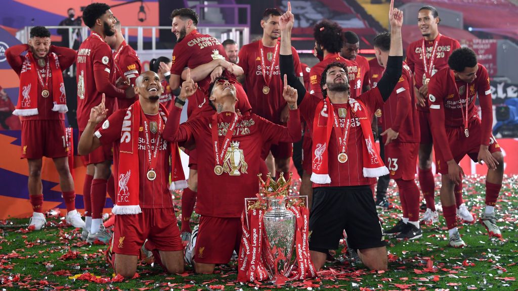 Skuat Brasil di Liverpool rayakan gelar juara Liga Primer Inggris Copyright: © Laurence Griffiths/PA Images via Getty Images