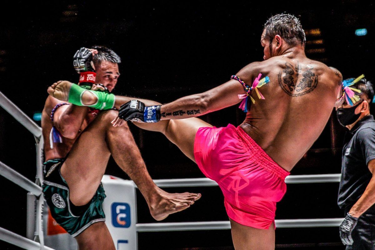 Duel petarungan di ONE Championship. Copyright: © Dok. ONE Championship
