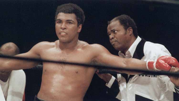 Drew 'Bundini' Brown dan Muhammad Ali. Copyright: © Getty images