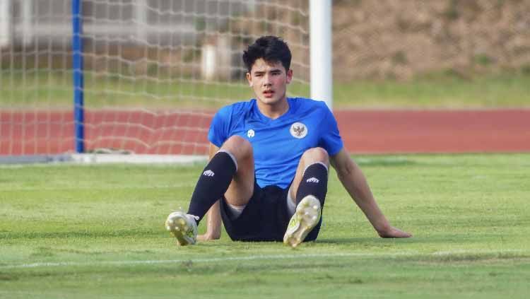 Bek timnas Indonesia U-19, Elkan Baggott baru saja benasib pahit saat membela klub Inggris, Ipswich Town U-23 pada Selasa (22/9/2020). Copyright: © Naufal/PSSI