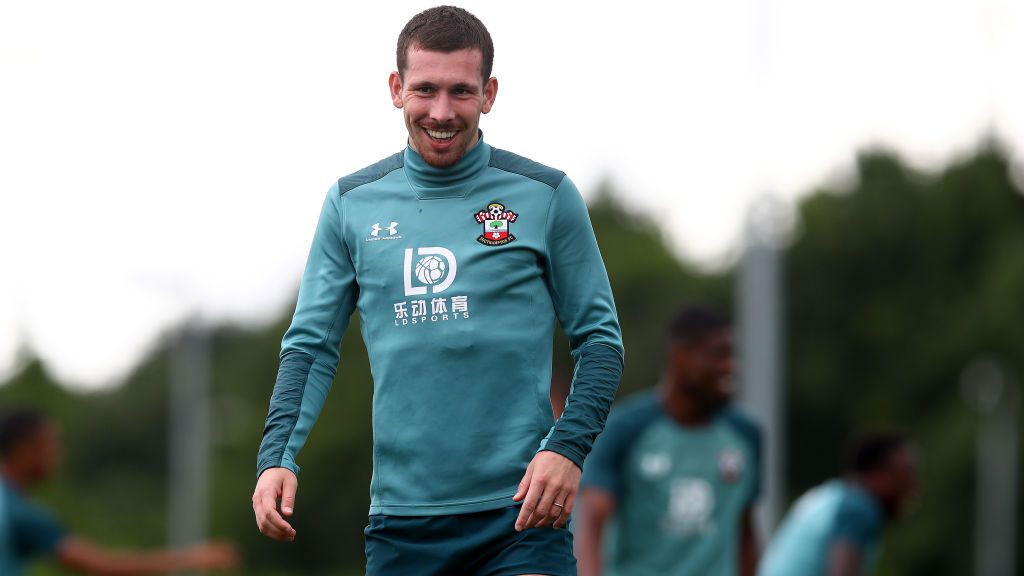 Ini alasan yang membuat Pierre-Emile Hojbjerg dinilai cocok dengan skema Jose Mourinho. Copyright: © Matt Watson/Southampton FC via Getty Images