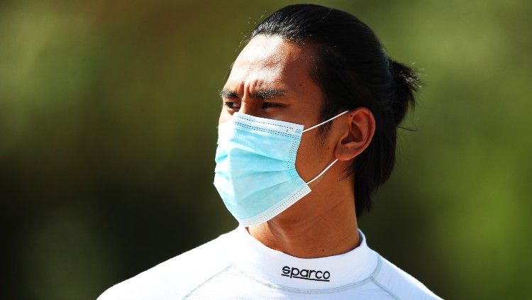 Bambang Soesatyo selaku Ketua MPR RI sekaligus Ketua Umum IMI ikut singgung Sean Gelael hingga Mario Suryo Aji usai dicabutnya sanksi WADA untuk Indonesia. (FotoL Joe Portlock - Formula 1/Formula 1 via Getty Images) Copyright: © Joe Portlock - Formula 1/Formula 1 via Getty Images