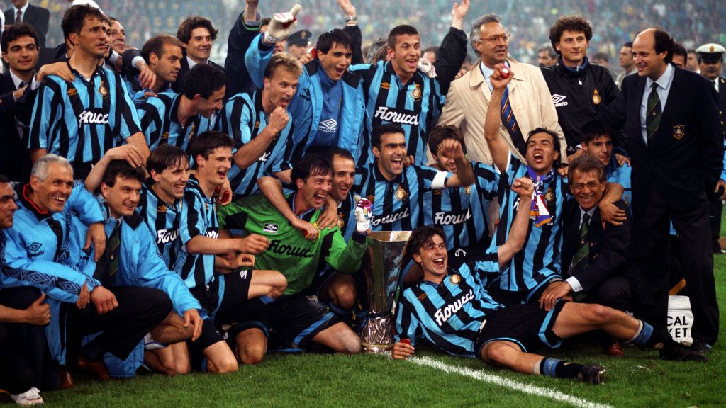 Inter Milan Juara Liga Europa di musim 1993-1994 Copyright: © Steve Morton/EMPICS via Getty Images