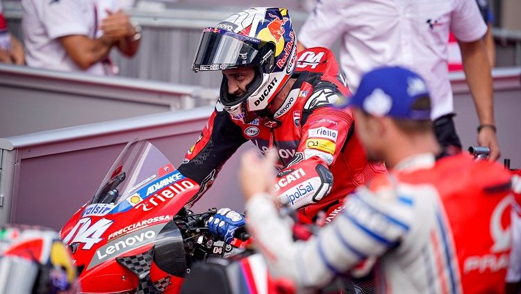 Pembalap MotoGP dari tim Ducati, Andrea Dovizioso, menyebut kejuaraan MotoGP musim 2020 aneh. Copyright: © @AndreaDovizioso