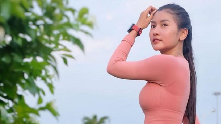 Model Cantik Thailand Ini Ternyata Hobi Lari Gunakan Pakaian Ketat Indosport