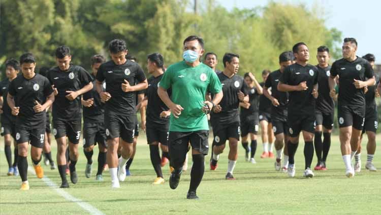 Latihan perdana PSS Sleman di Lapangan Yogyakarta Independent School (YIS) beberapa waktu lalu. Copyright: © Media PSS Sleman