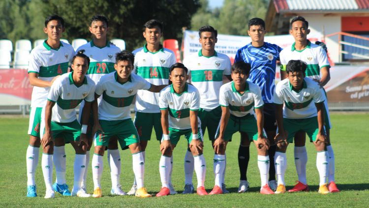 Starting eleven Timnas Indonesia U-19 saat menghadapi Bulgaria. Copyright: © Media Officer PSSI/Bandung Saputra