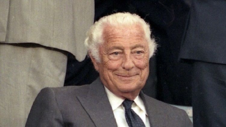 Giovanni Agnelli tak hanya menjadi pemimpin, tetapi ia juga menjadi simbol dari kesuksesan Juventus di sepak bola Italia dan dunia. Copyright: © http://www.genteditalia.org