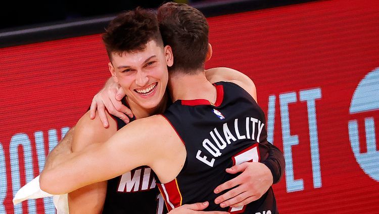 Tyler Herro menjadi pahlawan di game 4 final Wilayah Timur NBA antara Miami Heat vs Boston Celtics, Kamis (24/09/20). Copyright: © Kevin C. Cox/Getty Images