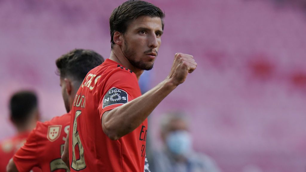 Ruben Dias, pemain Benfica yang segera bergabung ke Manchester City. Copyright: © Gualter Fatia/Getty Images