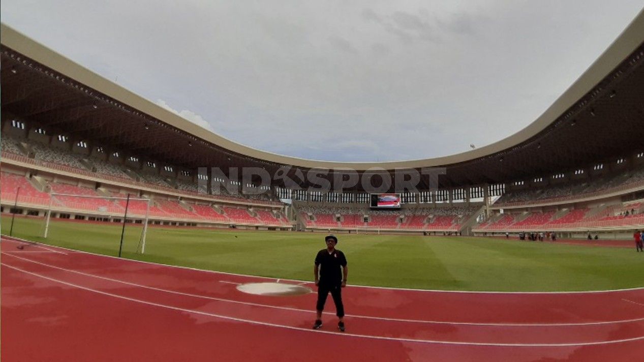 Stadion Lukas Enembe akan diresmikan dalam waktu dekat bersama sejumlah venue lainnya. Copyright: © Sudjarwo/INDOSPORT
