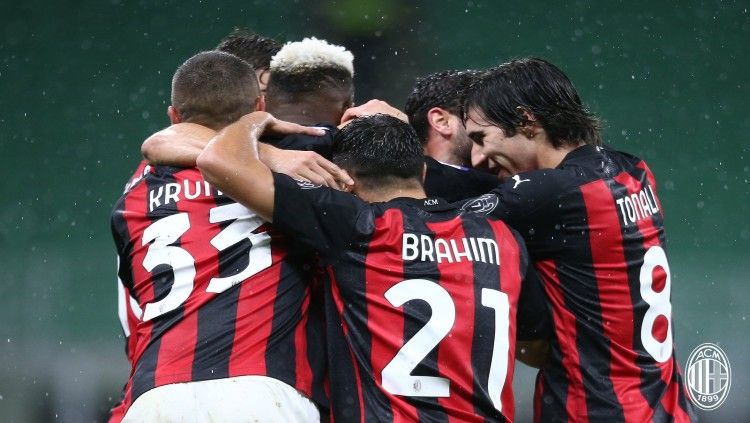 AC Milan mencetak rekor membanggakan kala membungkan tim promosi Spezia di pekan ketiga Serie A Italia 2020/21. Copyright: © twitter.com/acmilan