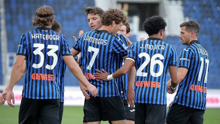 Pemain Atalanta merayakan selebrasi gol di laga Liga Italia. Copyright: © Giuseppe Cottini/NurPhoto via Getty Images