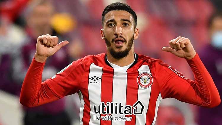 Said Benrahma, pemain Brentford yang jadi item panas di bursa transfer lokal Inggris. Copyright: © Glyn Kirk - Pool/Getty Images