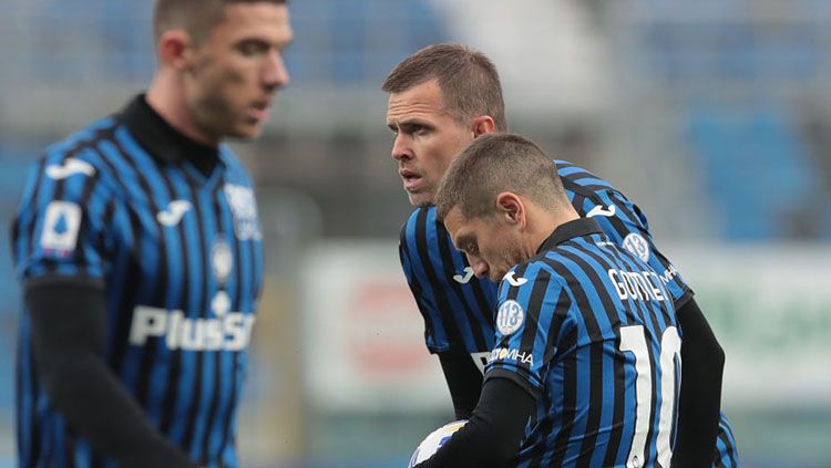 Paolo Maldini bakal mulai bergerak datangkan amunisi baru untuk AC Milan pada bursa transfer lanjutan. Tak main-main, ingin gaet bomber Atalanta berkontribusi 94 gol. Copyright: © Emilio Andreoli/Getty Images