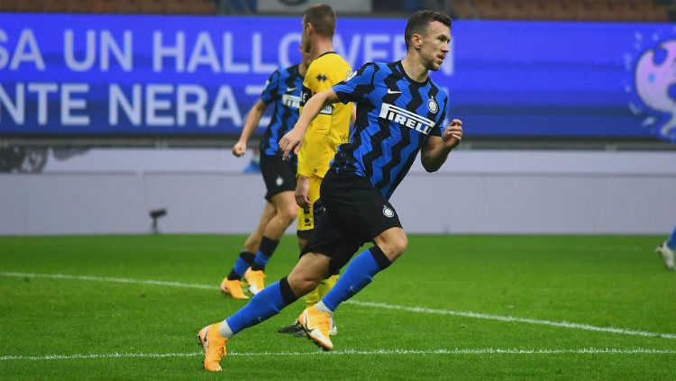 Selebrasi gol Ivan Perisic dalam lanjutan Liga Italia Inter Milan vs Parma. Copyright: © Claudio Villa - Inter/Inter via Getty Images