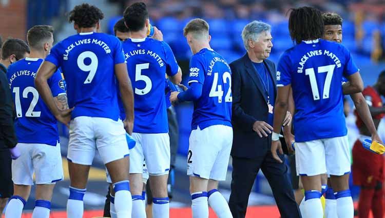 Ketika Everton kehilangan daya magis usai mengasari Liverpool. Copyright: © Simon Stacpoole/Offside/Offside via Getty Images