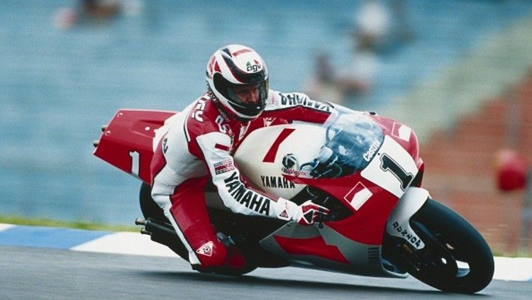 Wayne Rainey saat masih membalap di kelas 500cc Grand Prix. Copyright: © (Photo by Stephan/ullstein bild via Getty Images)