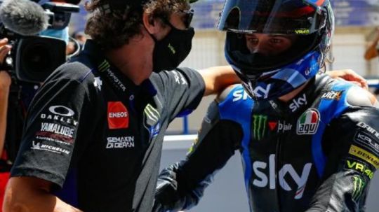 Luca Marini dan Valentino Rossi. Copyright: © MotoGP