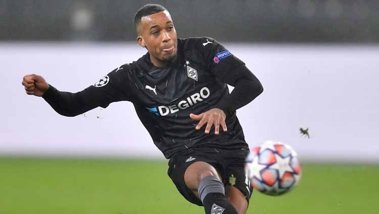 Alassane Plea, pemain kunci yang bisa bantu Borussia Moenchengladbach kalahkan Real Madrid. Copyright: © Marius Becker/picture alliance via Getty Images