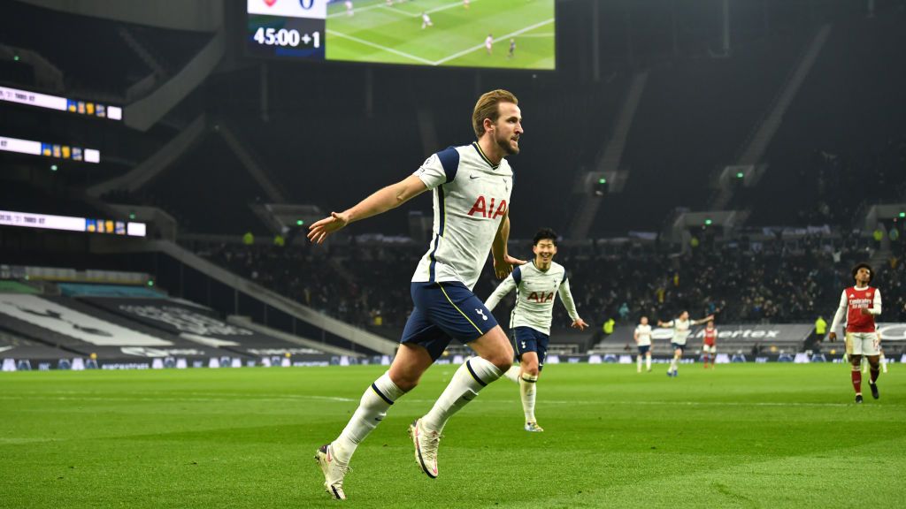 Selebrasi Harry Kane usai mencetak gol untuk Tottenham Copyright: © Glyn Kirk/PA Images via Getty Images