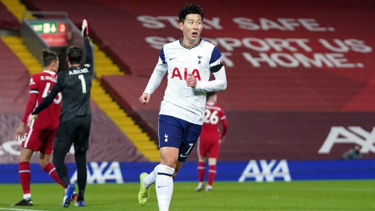 Selebrasi gol Son Heung-Min di laga Liverpool vs Tottenham Hotspur. Copyright: © Jon Super/PA Images via Getty Images