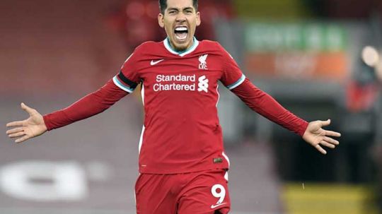 Selebrasi gol Roberto Firmino di laga Liverpool vs Tottenham Hotspur. Copyright: © Peter Powell/PA Images via Getty Images