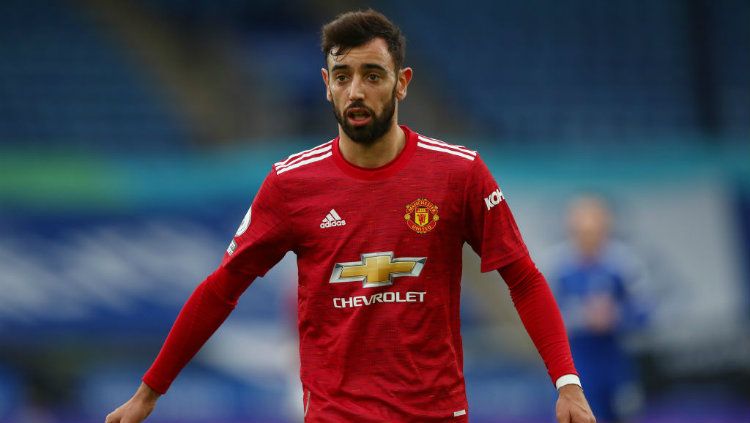 Kabar tak mengenakkan datang dari klub Manchester United. Salah satu penggawa mereka, Bruno Fernandes, mengalami kecelakaan. Begini kondisinya sekarang. Copyright: © Marc Atkins/Getty Images