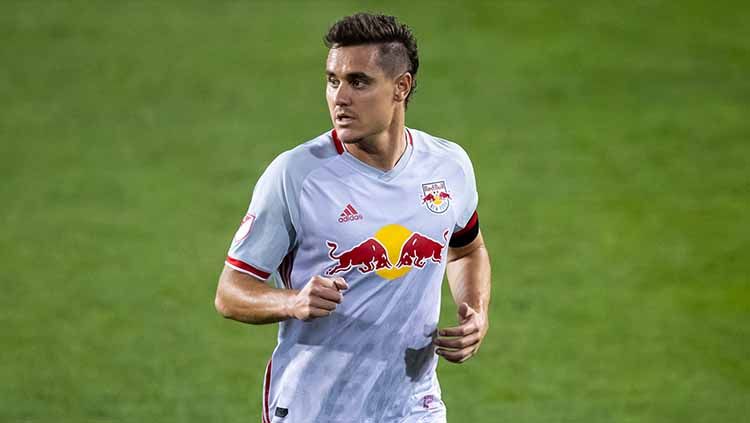 Aaron Long, pemain New York Red Bulls. Copyright: © Ira L. Black - Corbis/Getty Images